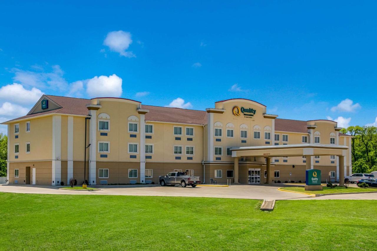 Quality Inn & Suites Ardmore Bagian luar foto
